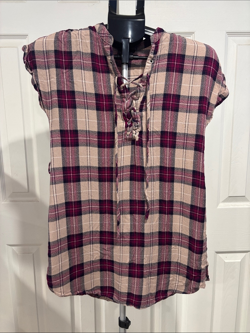 Lace-Up Plaid Cap Sleeve Blouse — Blush & Burgundy